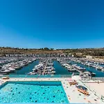 Luxury 1 Bedroom Apartment, Marina De Albufeira4 * Albufeira