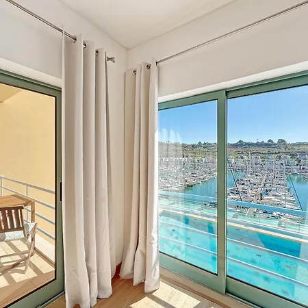 Apartmán Luxury 1 Bedroom Apartment, Marina De Albufeira4 *