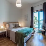 Luxury 1 Bedroom Apartment, Marina De Albufeira4 알부페이라