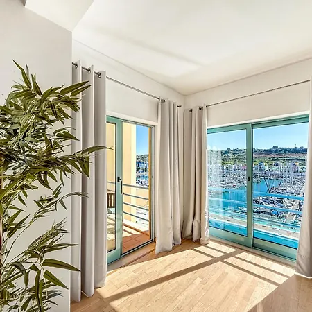 Luxury 1 Bedroom Apartment, Marina De Albufeira4 Albufeira
