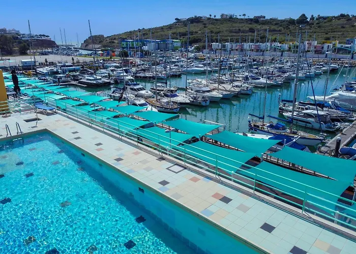 Luxury 1 Bedroom Apartment, Marina De Albufeira4 *