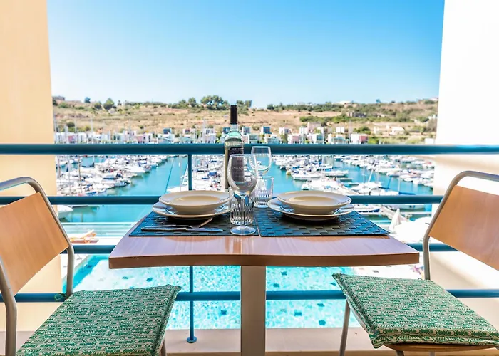 Luxury 1 Bedroom Apartment, Marina De Albufeira4 Apartamento *